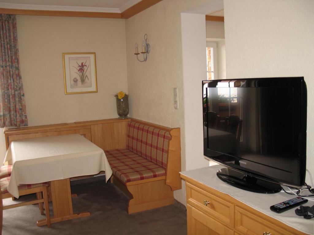 Triendlhof Hotell Zöblen Rum bild