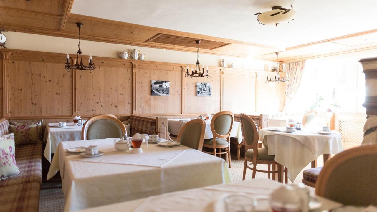 Triendlhof Hotell Zöblen Exteriör bild